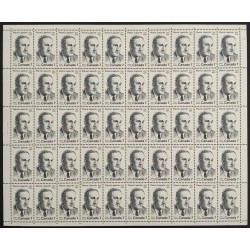 Canada 558 Sheet Field Stock MNH