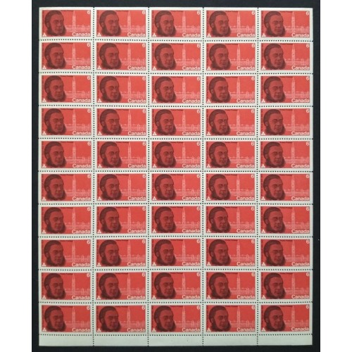 Canada 517 Sheet Field Stock MNH