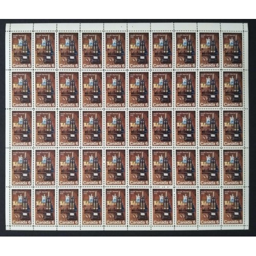 Canada 533 Sheet Field Stock MNH