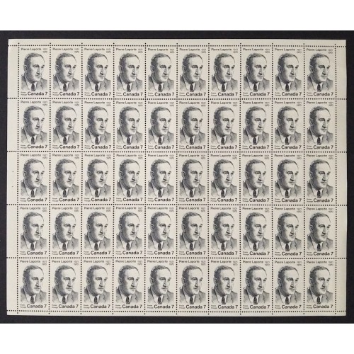Canada 558 Sheet Field Stock MNH