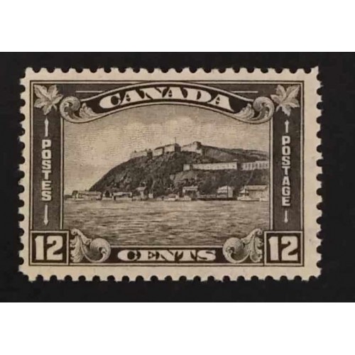 Canada 174 VF MLH