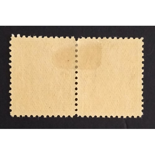 Canada MR2 Pair VF MH