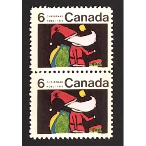 Canada 527p Vertical Pair VF MNH