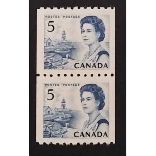 Canada 468 Pair F-VF MNH