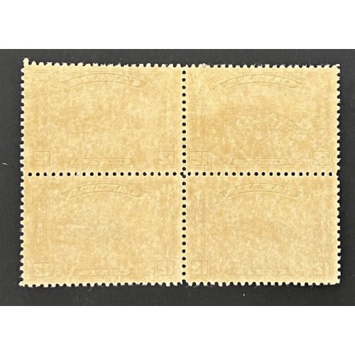 Canada 174 Block VF MH
