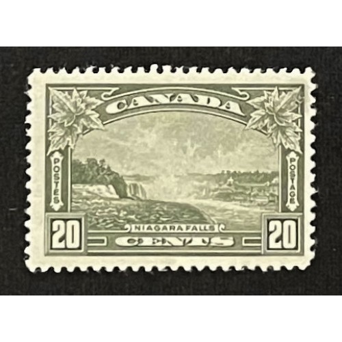 Canada 225 VF MLH