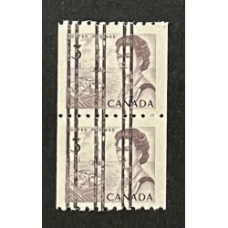 Canada 466xx Pair VF MNH