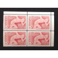 Canada 472 Corner Block UR VF MNH